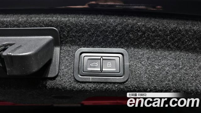 Audi A6 2020 — photo 20