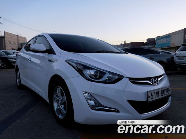 Hyundai AVANTE 2015 — photo 4