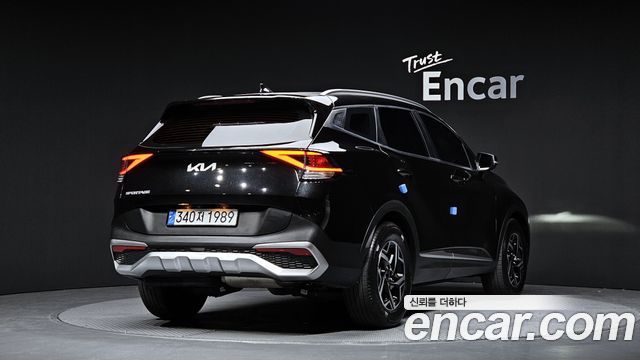 Kia Sportage 2022 — photo 2