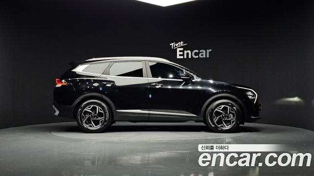 Kia Sportage 2022 — photo 4