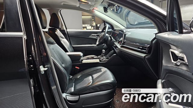 Kia Sportage 2022 — photo 12