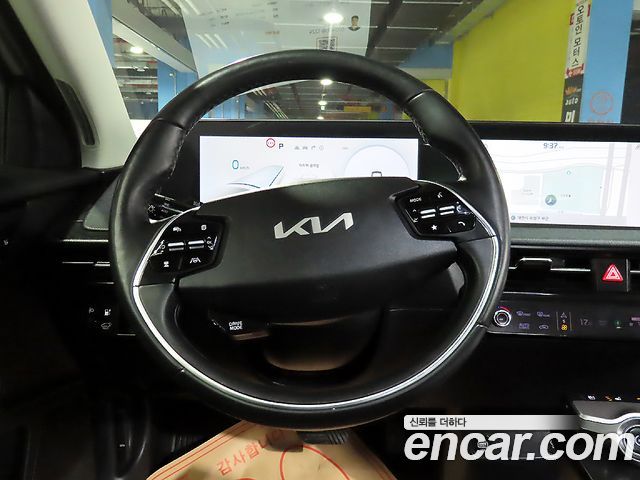 Kia EV6 2022 — photo 10