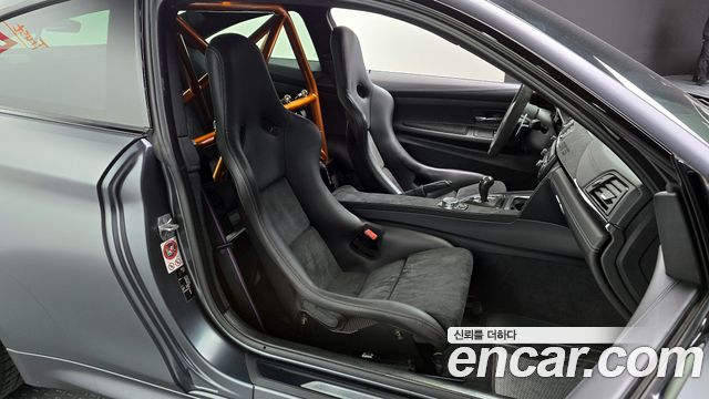 BMW M4 2016 — photo 11