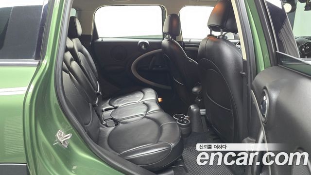 Mini Countryman 2016 — photo 12
