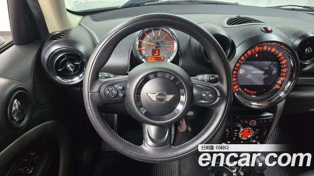 Mini Countryman 2016 — photo 13