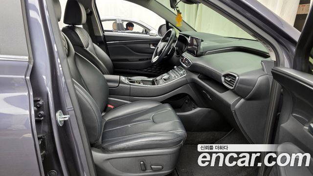 Hyundai Santafe 2021 — photo 11