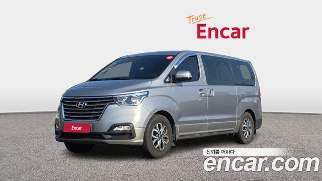 Hyundai Starex 2018 — photo 1