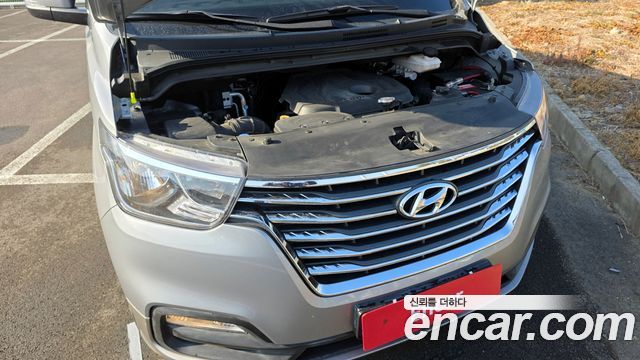 Hyundai Starex 2018 — photo 6