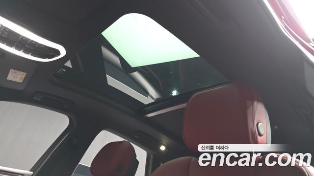 Porsche Macan 2022 — photo 18