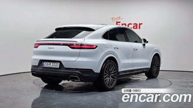 Porsche Cayenne 2020 — photo 2