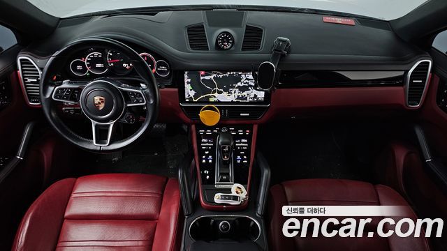 Porsche Cayenne 2020 — photo 7