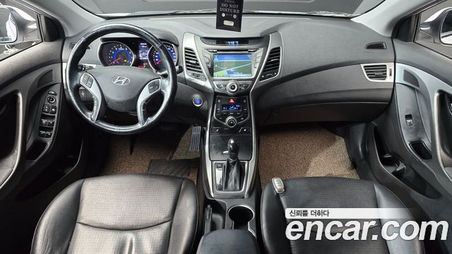 Hyundai AVANTE 2015 — photo 7