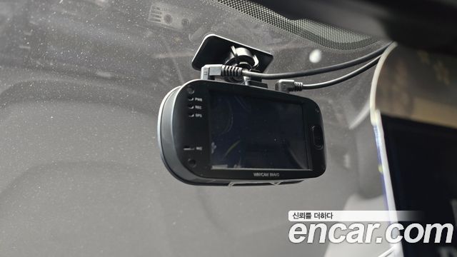 Hyundai AVANTE 2015 — photo 18