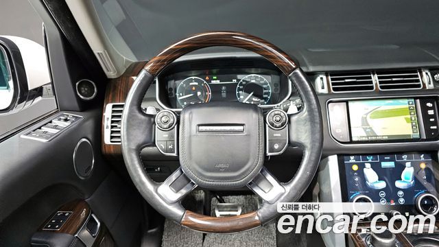 Land Rover Range Rover 2015 — photo 13