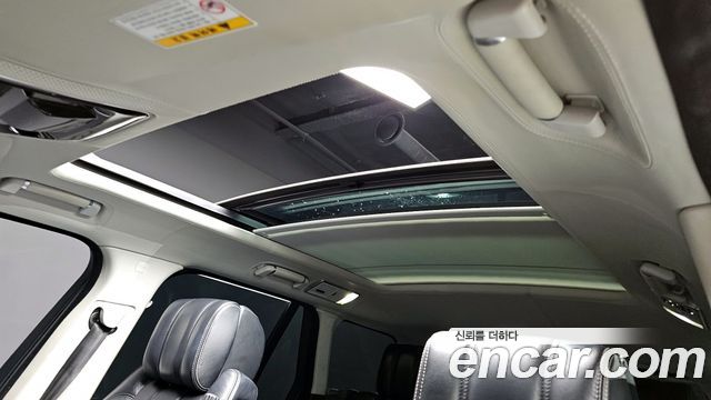 Land Rover Range Rover 2015 — photo 18