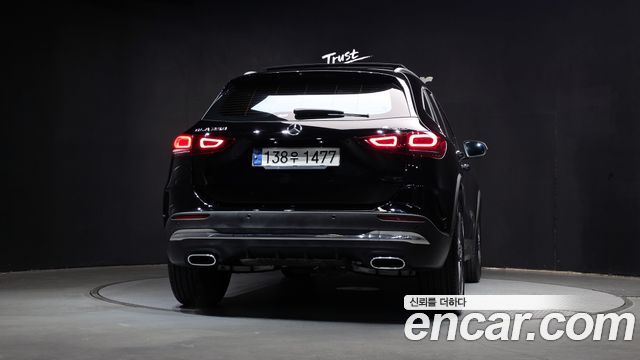 Mercedes-Benz GLA-Class 2020 — photo 4