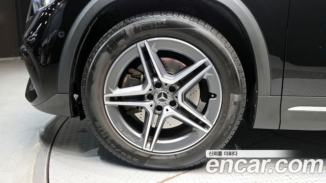 Mercedes-Benz GLA-Class 2020 — photo 5