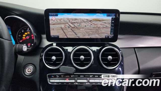Mercedes-Benz C-Class 2020 — photo 14