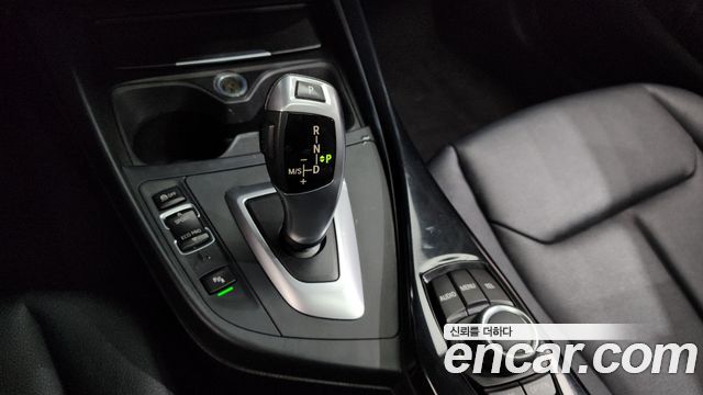 BMW 1-Series 2014 — photo 9