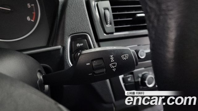 BMW 1-Series 2014 — photo 14