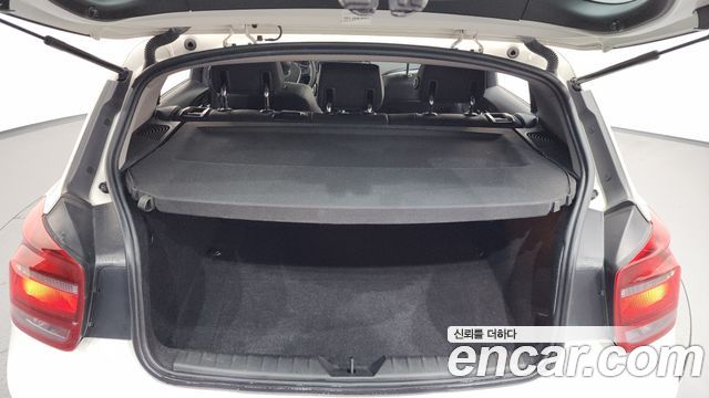BMW 1-Series 2014 — photo 20