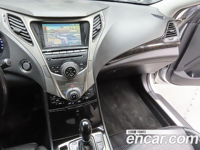 Hyundai Grandeur 2012 — photo 9