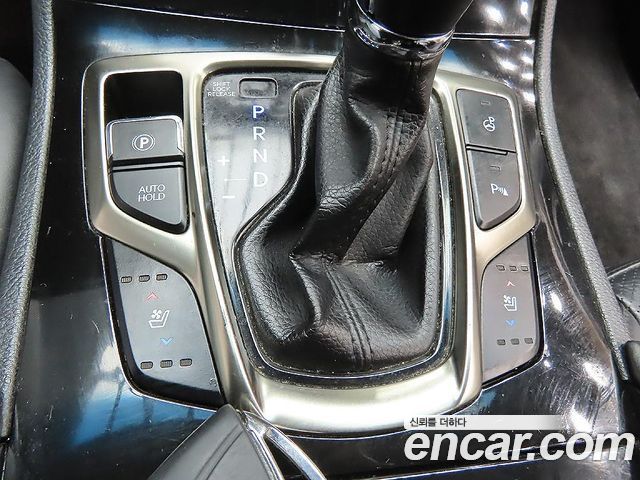 Hyundai Grandeur 2012 — photo 16