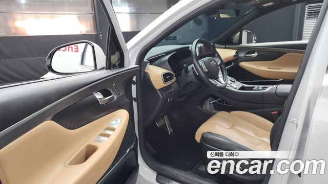 Hyundai Santafe 2022 — photo 10
