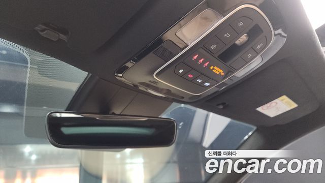 Hyundai Santafe 2022 — photo 18