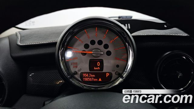 Mini Cooper 2013 — photo 8