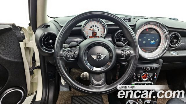 Mini Cooper 2013 — photo 13
