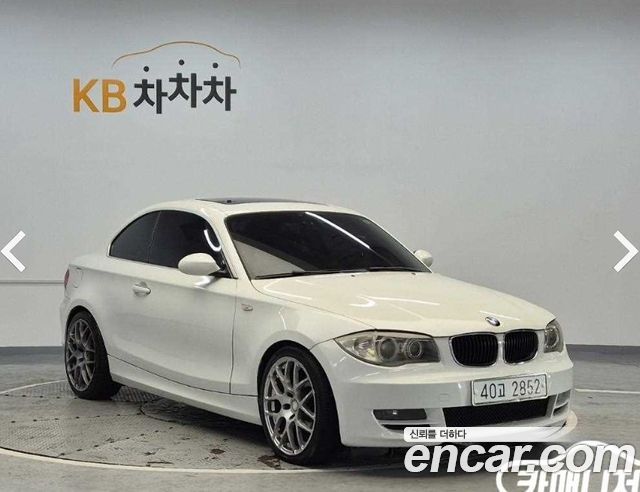 BMW 1-Series 2009 — photo 4