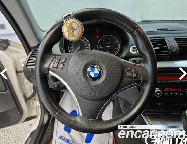 BMW 1-Series 2009 — photo 9