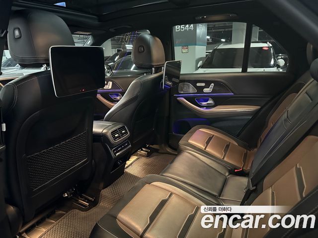 Mercedes-Benz GLE-Class 2020 — photo 9