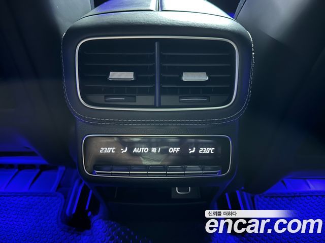 Mercedes-Benz GLE-Class 2020 — photo 16