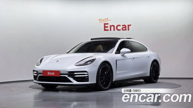 Porsche Panamera 2021 — photo 1