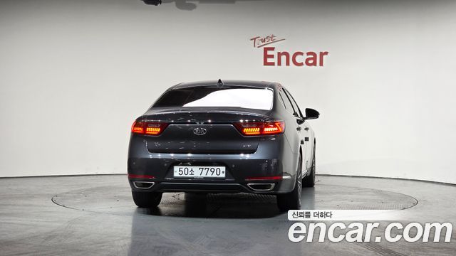 Kia K7 2018 — photo 4