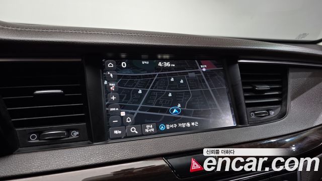 Kia K7 2018 — photo 14
