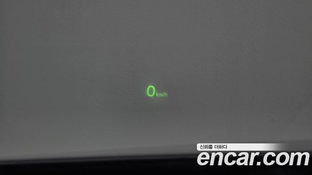 Kia K7 2018 — photo 17
