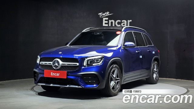 Mercedes-Benz GLB-Class 2020 — photo 1