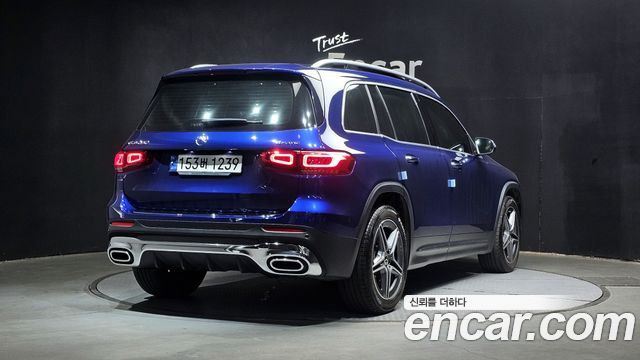 Mercedes-Benz GLB-Class 2020 — photo 2