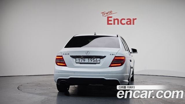 Mercedes-Benz C-Class 2014 — photo 4