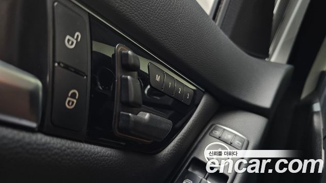 Mercedes-Benz C-Class 2014 — photo 17