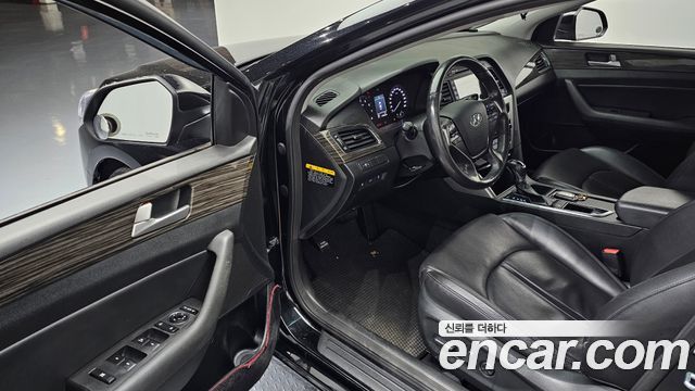 Hyundai Sonata 2015 — photo 11