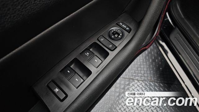 Hyundai Sonata 2015 — photo 17