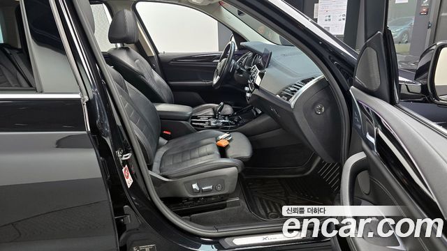 BMW X3 2018 — photo 10