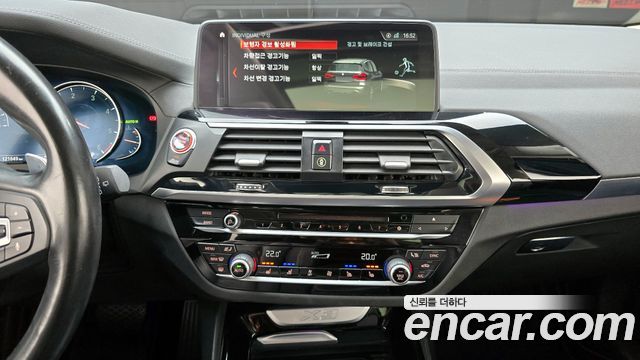 BMW X3 2018 — photo 14