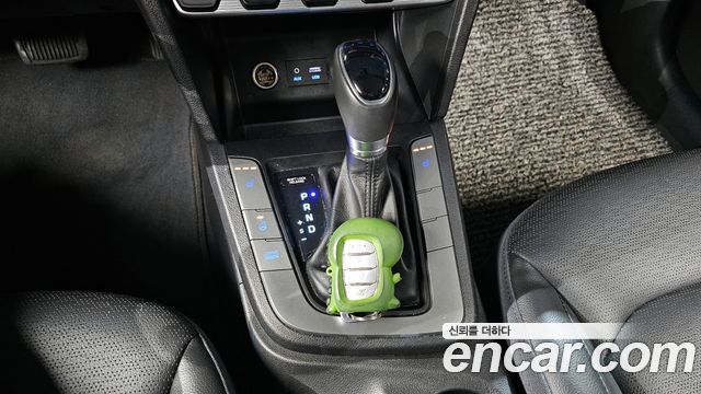 Hyundai AVANTE 2020 — photo 9