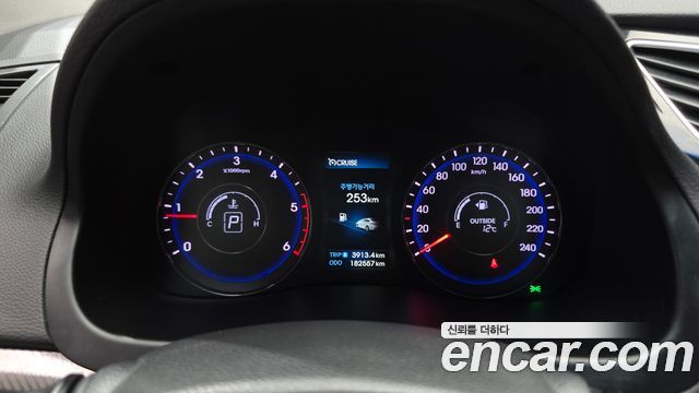 Hyundai i40 2014 — photo 8