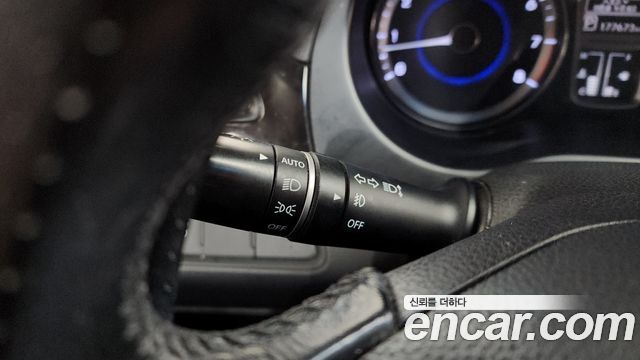 Hyundai Grandeur 2012 — photo 15